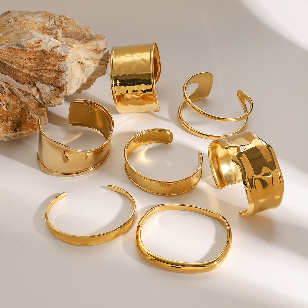 Stainless Steel Exaggerated Gold Bracelet – Image 5