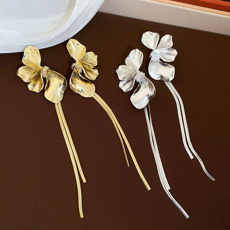 Designer Metal Petal Tassel Stud Earrings with Sterling Silver Posts – Unique Vintage Elegance - Image 3